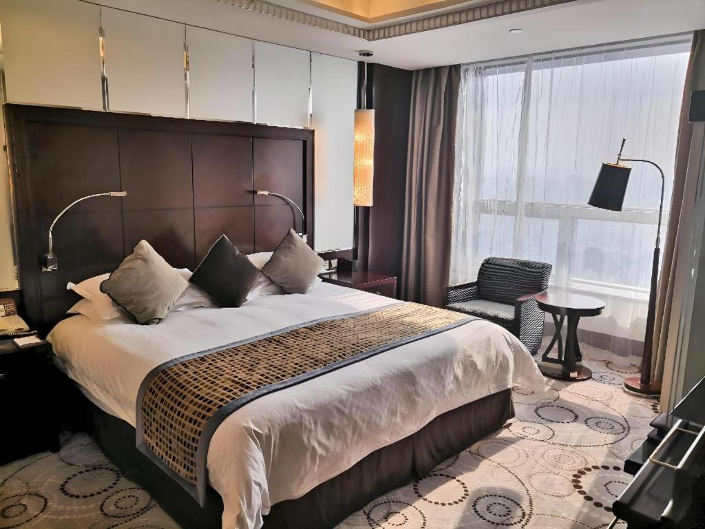 Grand Soluxe Zhongyou Hotel Šanghaj Exteriér fotografie