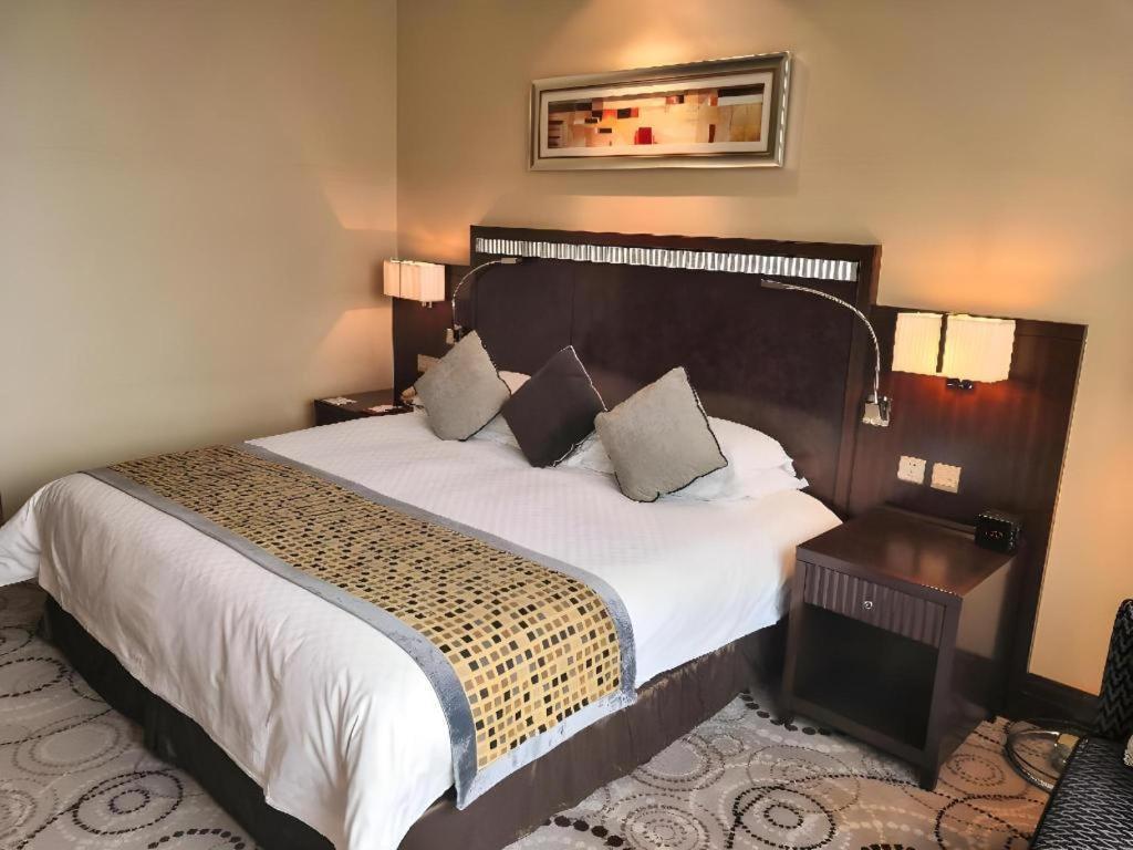 Grand Soluxe Zhongyou Hotel Šanghaj Exteriér fotografie