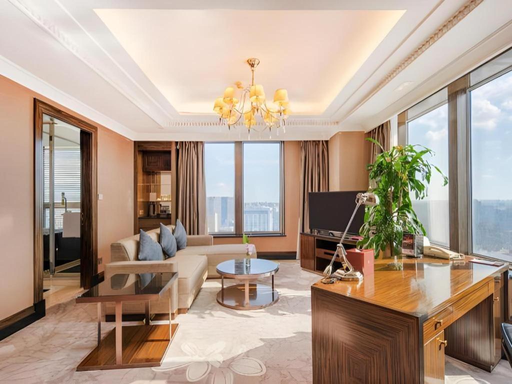 Grand Soluxe Zhongyou Hotel Šanghaj Exteriér fotografie