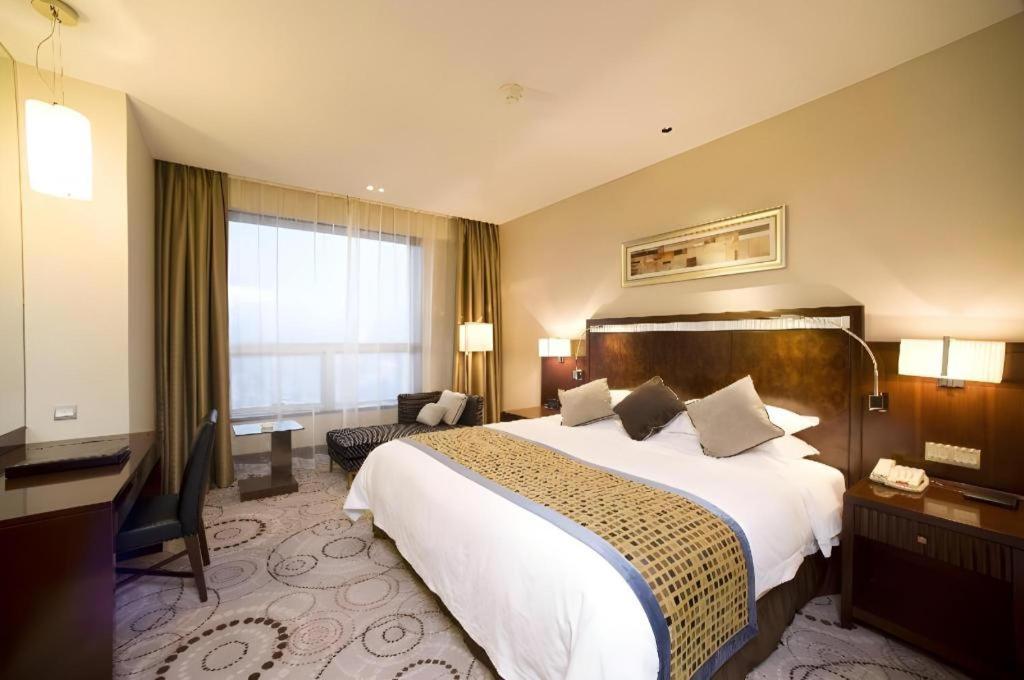 Grand Soluxe Zhongyou Hotel Šanghaj Exteriér fotografie