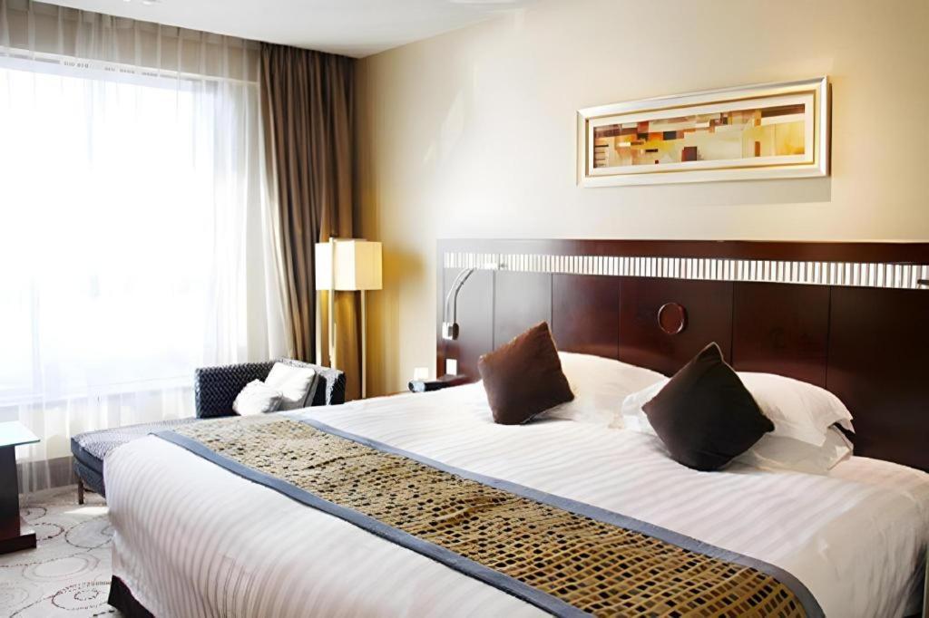 Grand Soluxe Zhongyou Hotel Šanghaj Exteriér fotografie