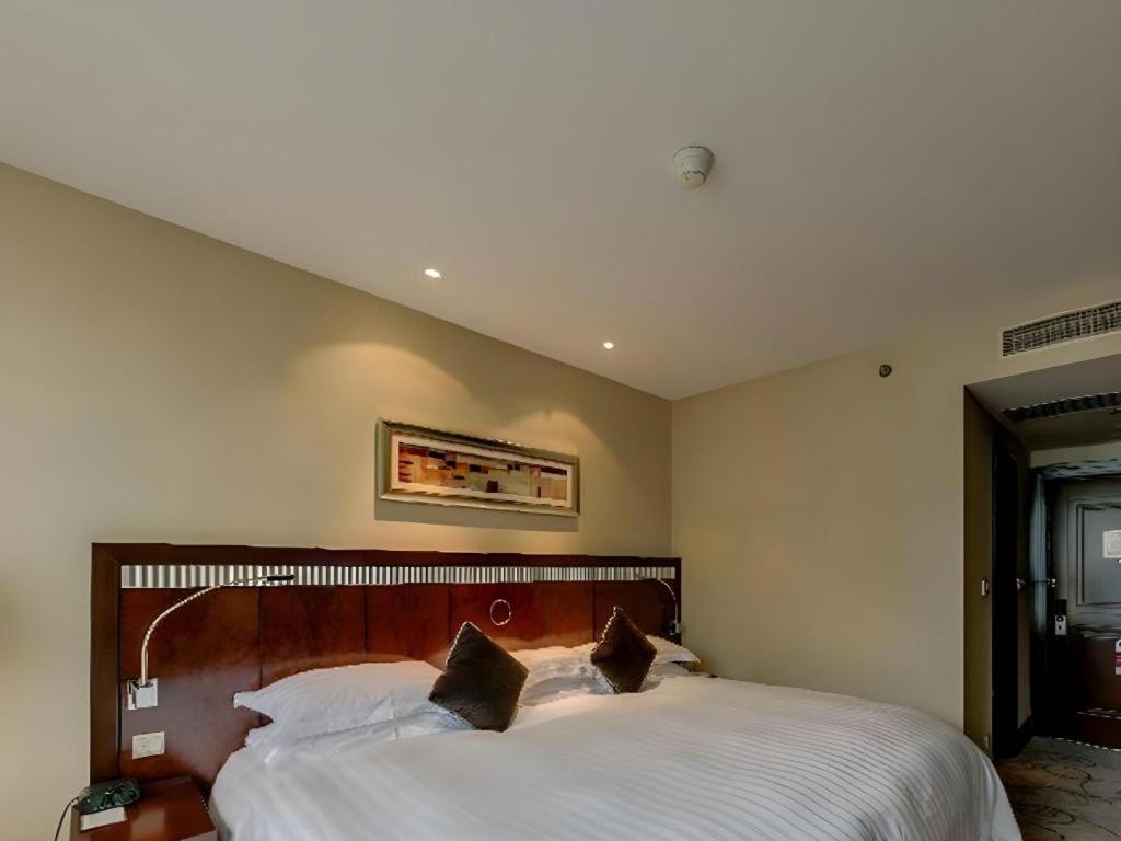 Grand Soluxe Zhongyou Hotel Šanghaj Exteriér fotografie